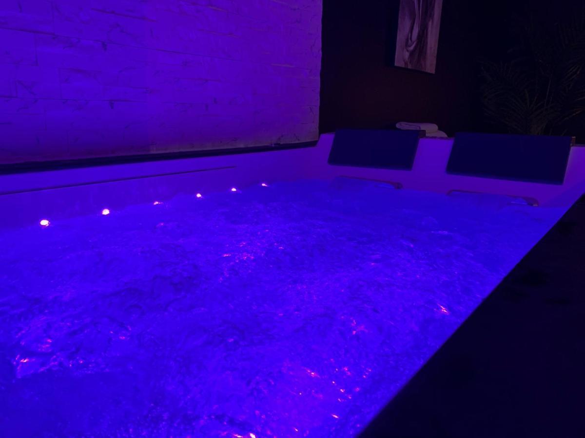 Cosy Spa Grigny Grigny  Екстериор снимка